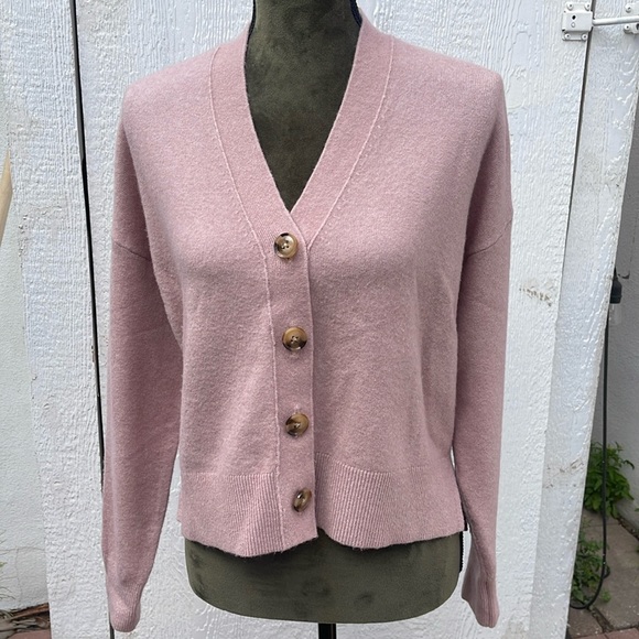 Ann Taylor Sweaters - Ann Taylor Cardigan